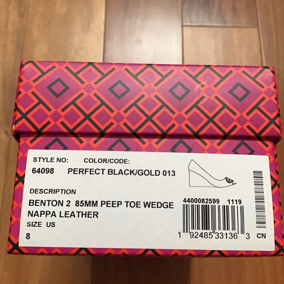 TORY BURCH BENTON 2 85MM PEEP TOE WEDGE - Picture 9 of 10